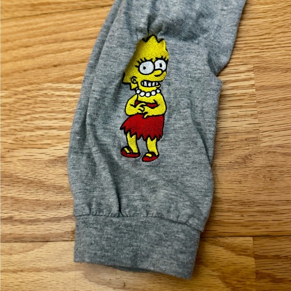 The Simpsons Bart Lisa Grey Crop Top Long Sleeve Embroidered Size M EUC - Picture 5 of 8